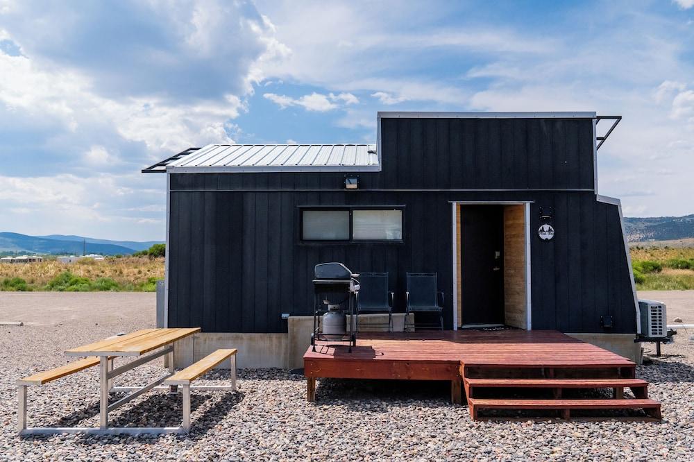 Trail and Hitch Tiny Home Hotel and RV photo 65