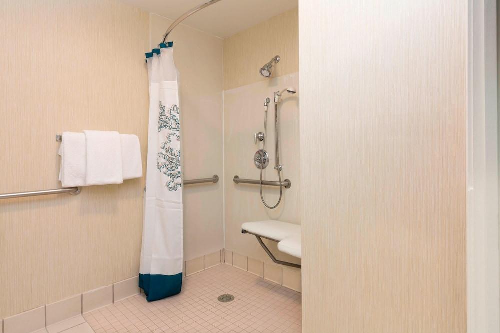 Residence Inn by Marriott Olathe Kansas City photo 17