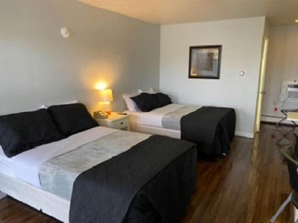 Brewer Motor Inn photo 4