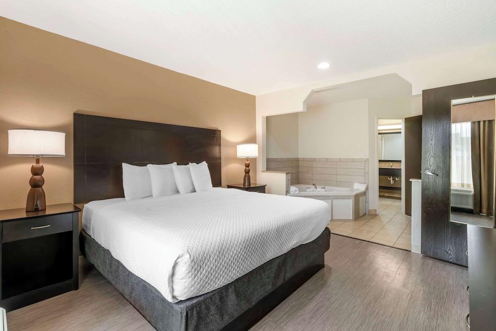 Best Western Suites photo 9