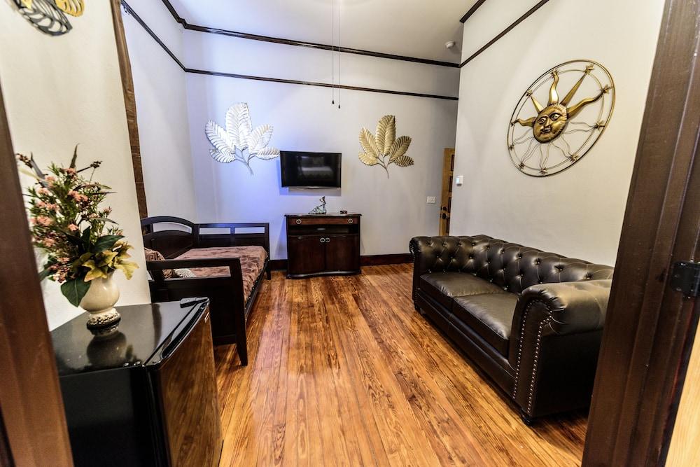 Hotel DeFuniak photo 19