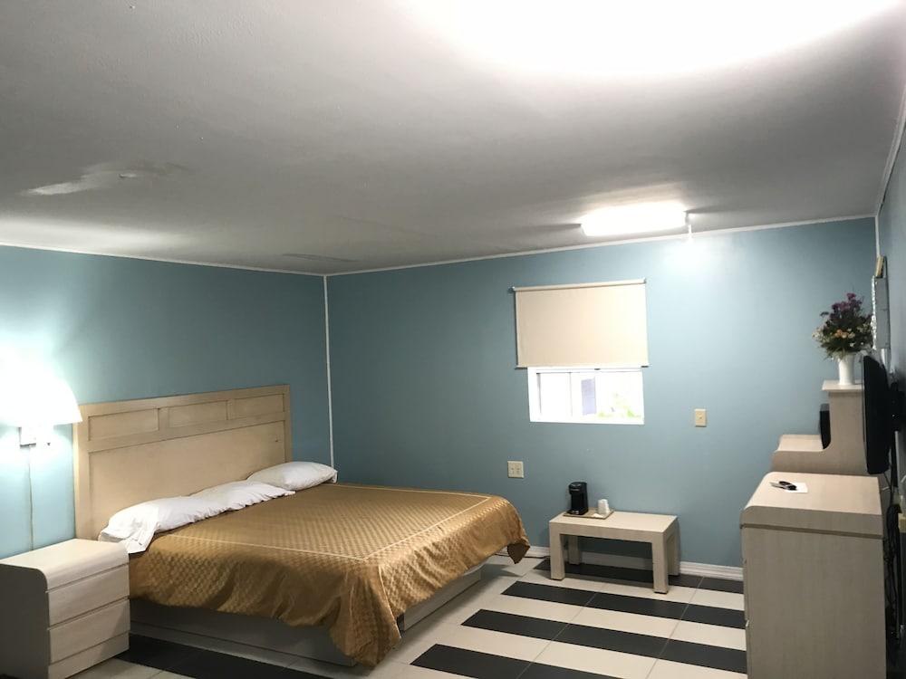Apollo Inn Motel photo 12