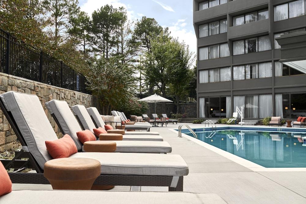 DoubleTree by Hilton Atlanta Windy Hill Ballpark photo 42