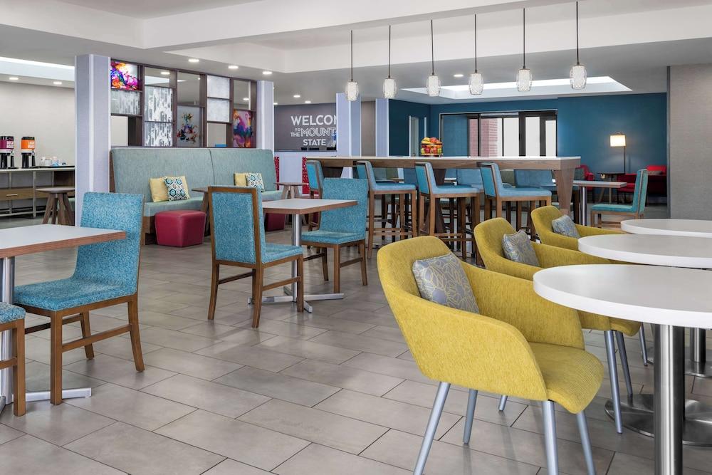 Hampton Inn Martinsburg photo 19