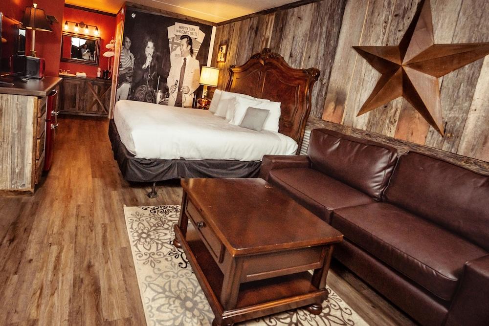 Branson King Resort and Suites photo 56