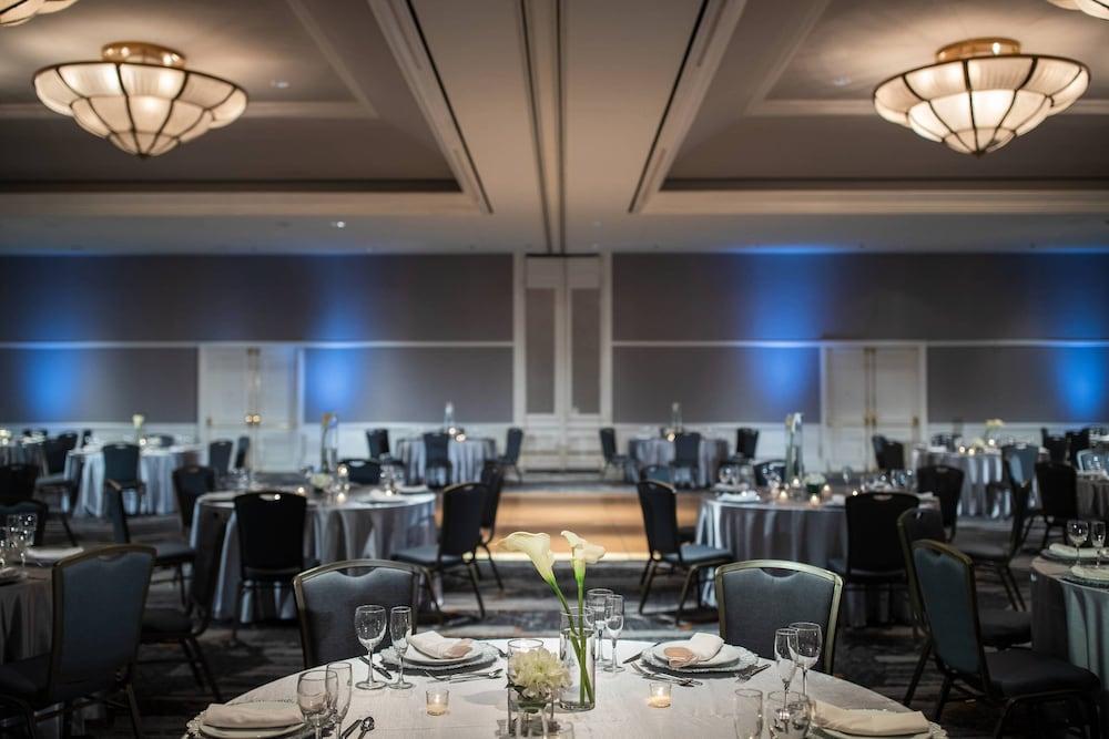 Renaissance Concourse Atlanta Airport Hotel photo 38