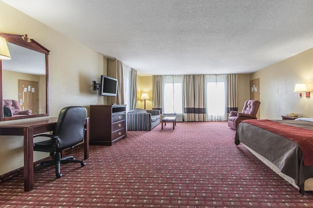 Quality Inn Andalusia photo 25