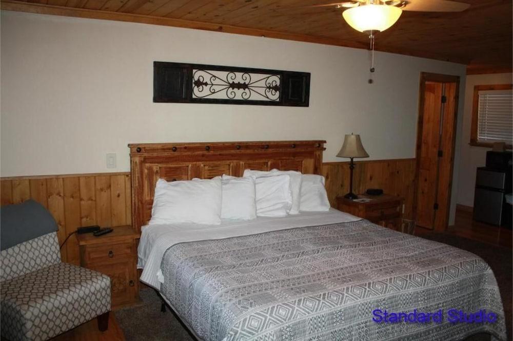 Lumbermens Village photo 34