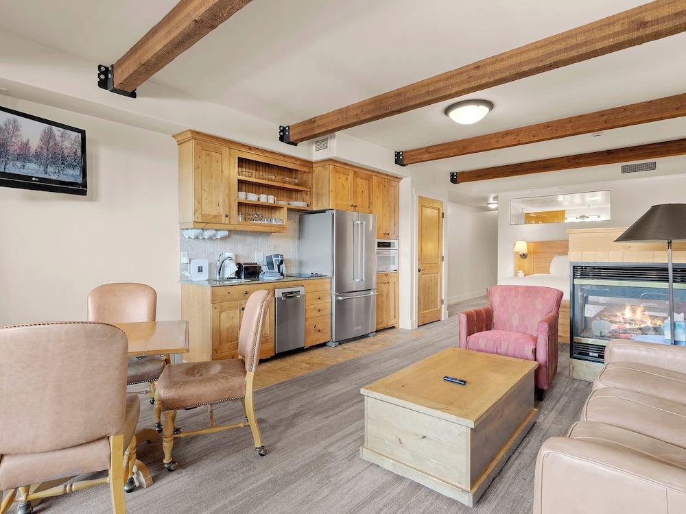Newpark by All Seasons Resort Lodging photo 27