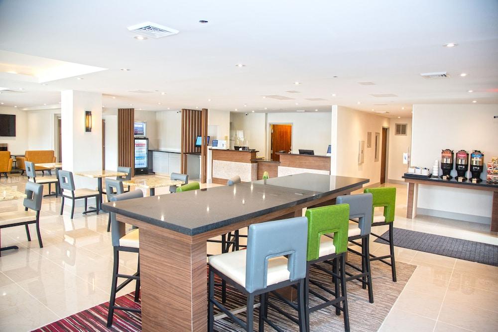 MainStay Suites Springfield IL photo 8