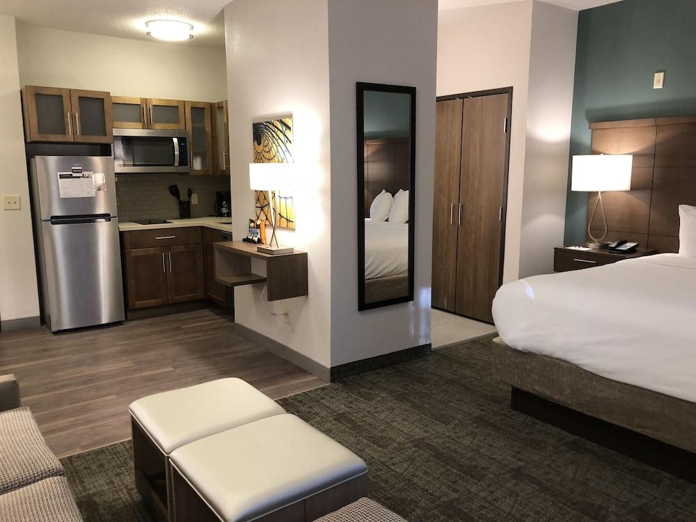 Staybridge Suites Columbia by IHG photo 4