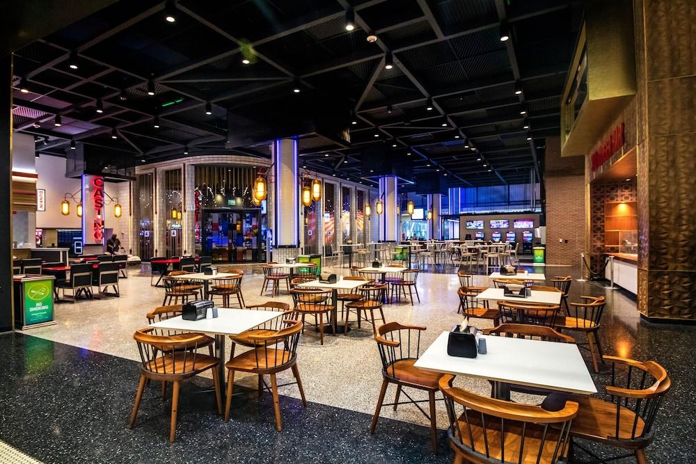 Hollywood Casino at Greektown photo 18