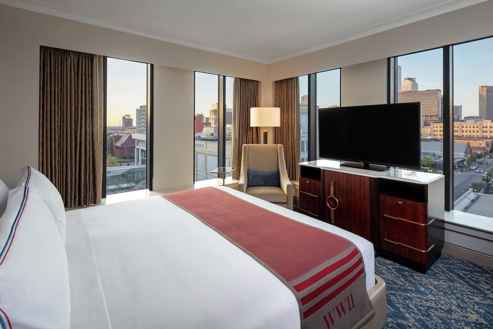 Higgins Hotel, Official Hotel of The National WWII Museum, Curio Collection by Hilton photo 32