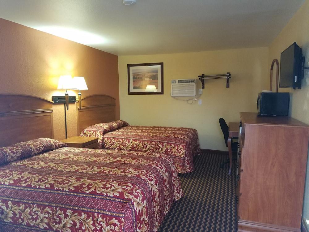 Budget Inn photo 21