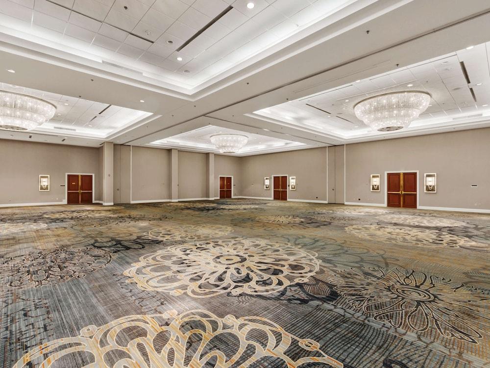 Hilton Harrisburg photo 36