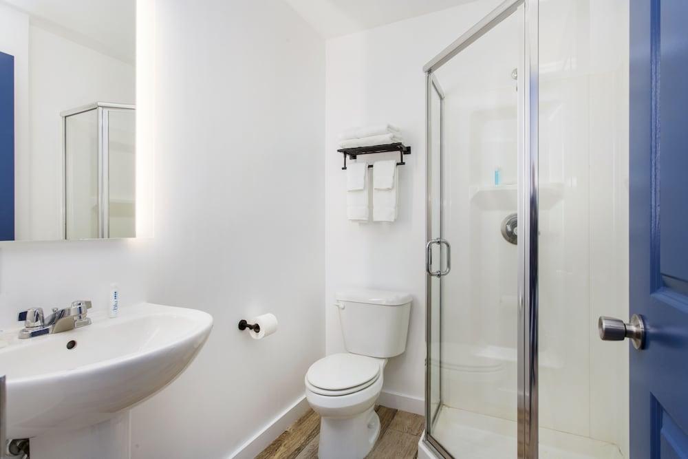 Grove Hotel photo 8