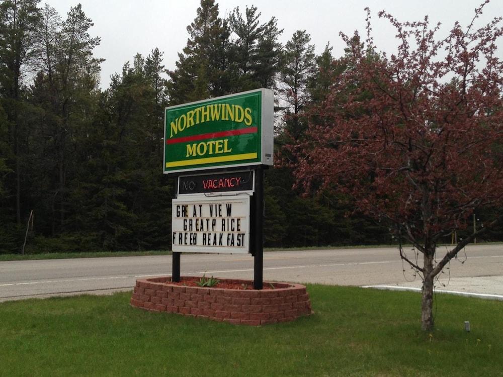 Northwinds Motel photo 30