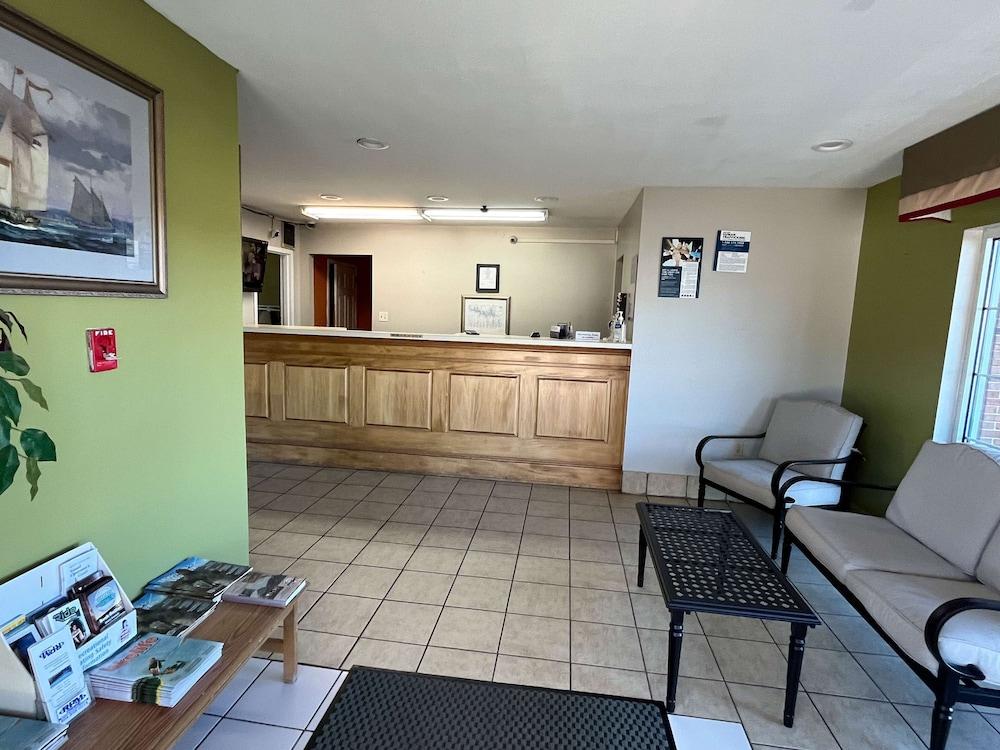 Motel 6 Bracey, VA – I-85 photo 21