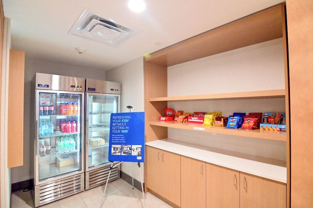 Holiday Inn Express & Suites Palm Coast I95 by IHG photo 27