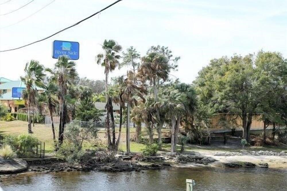 River Side Inn photo 27