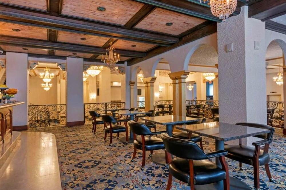 Bposhtels Tampa photo 27