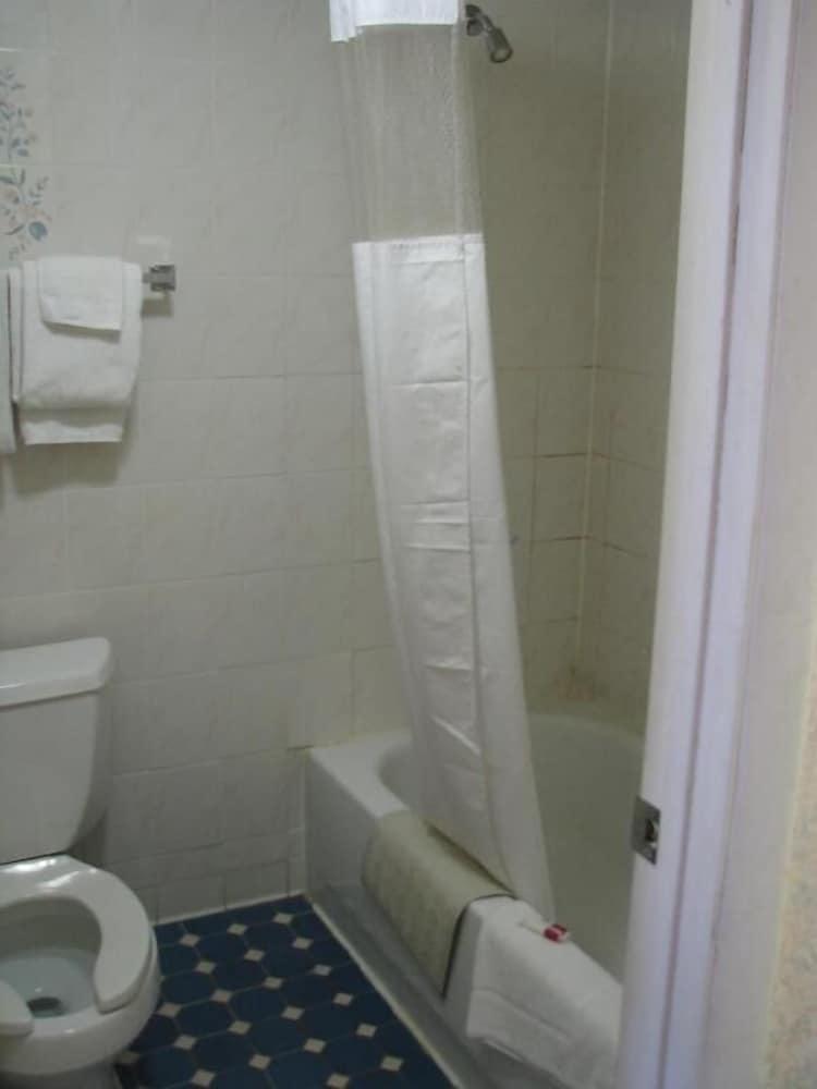 Royal Inn Motel photo 4