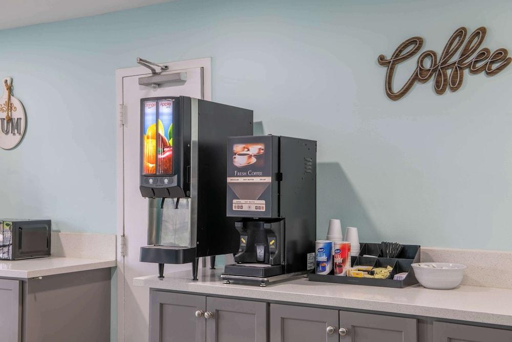 Motel 6  Macon, GA – I-475 photo 17