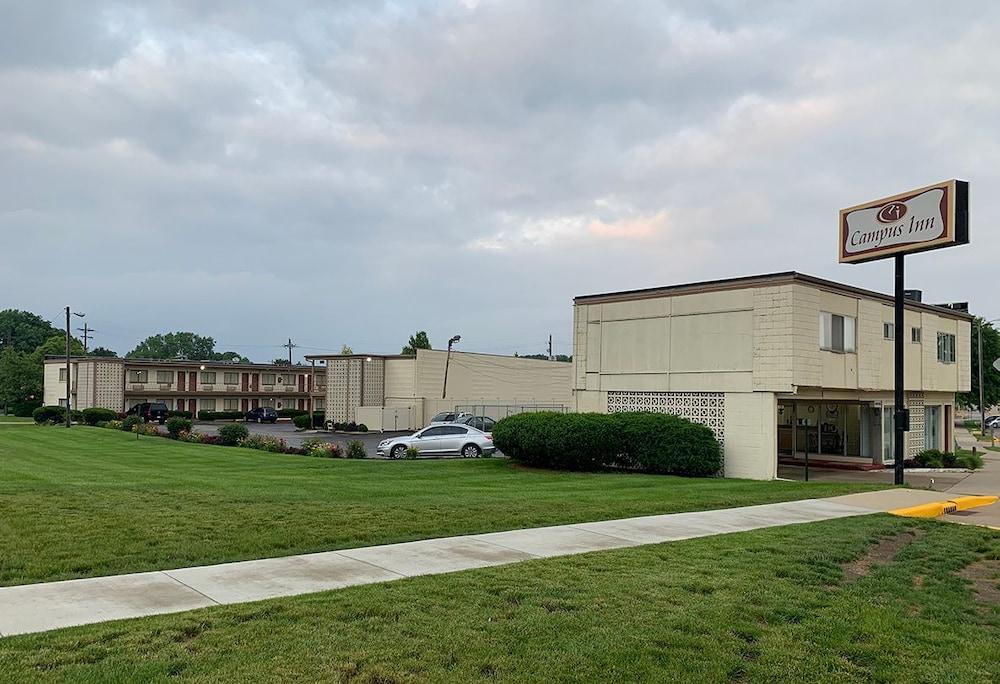 Campus Inn photo 10