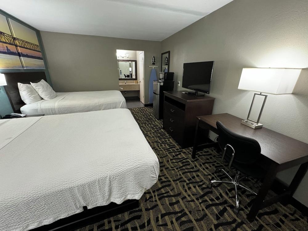 Homegate Inn And Suites Collierville TN photo 12