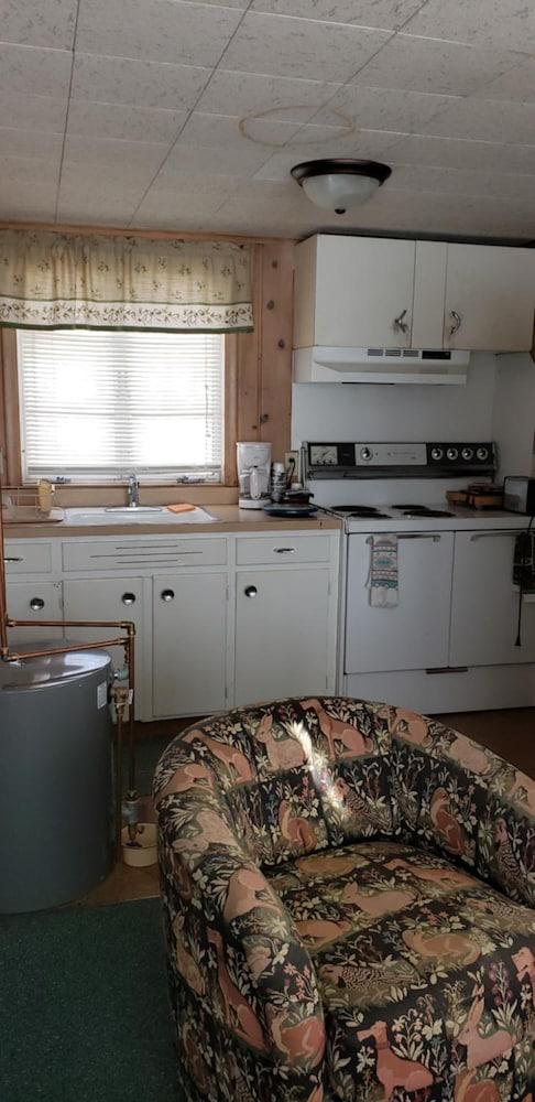 Chapel Hill Motel photo 10