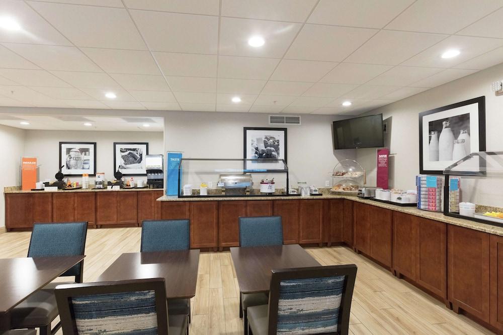 Hampton Inn St. Augustine Beach photo 42