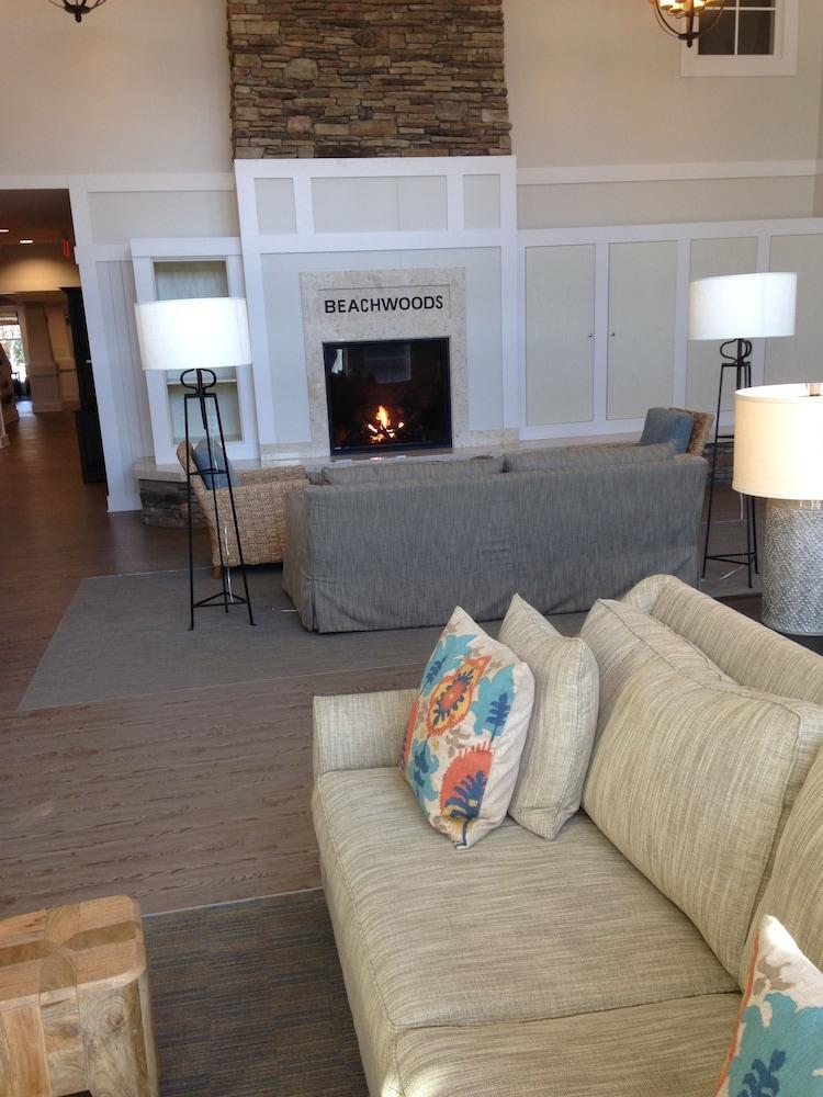 Hilton Vacation Club Beachwoods Kitty Hawk photo 49