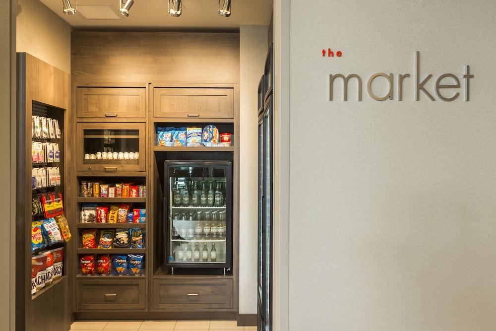 Residence Inn by Marriott Portland Hillsboro/Brookwood photo 35