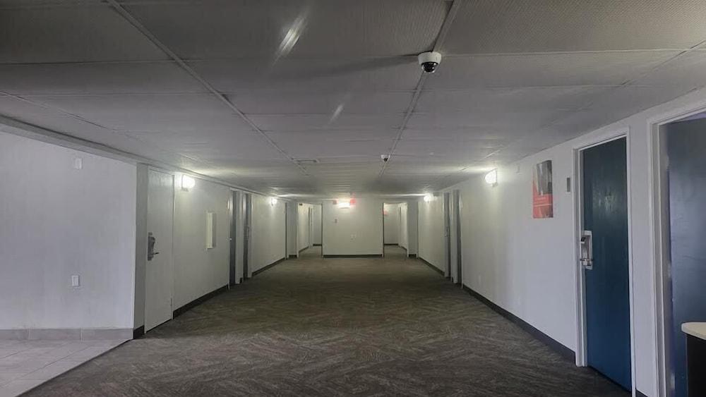 Motel 6 Omaha, NE photo 35