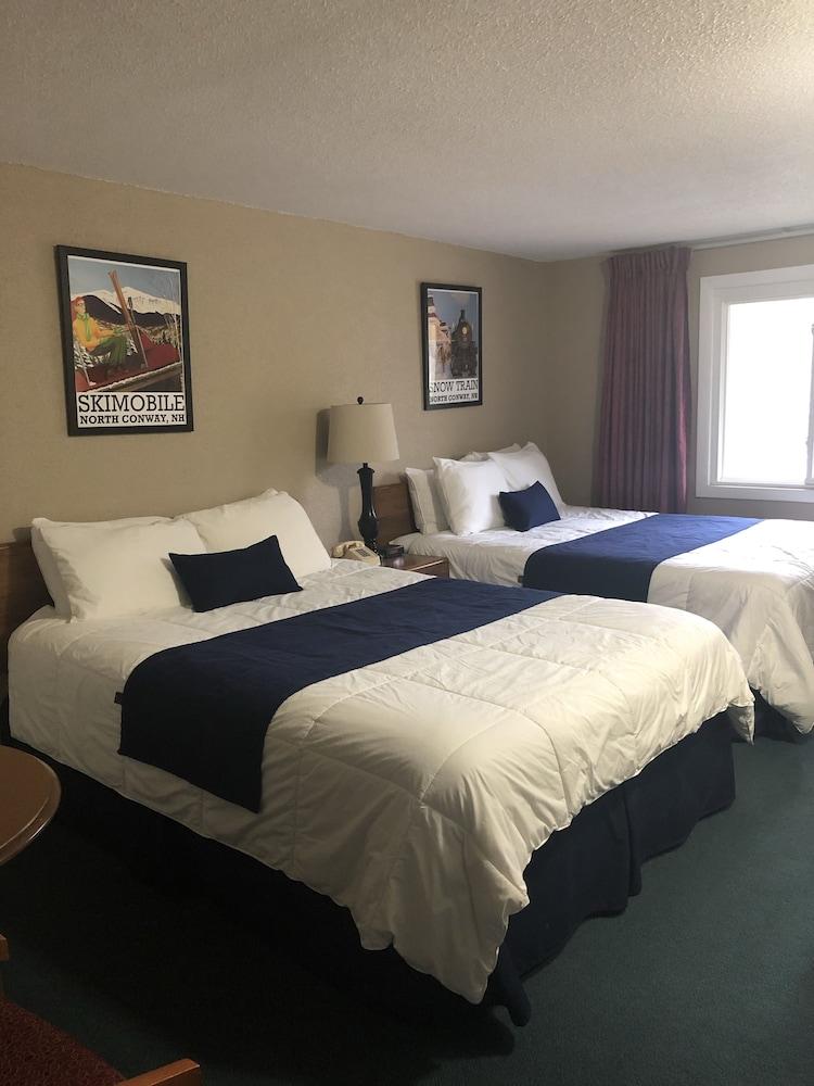 Eastern Inn & Suites photo 10