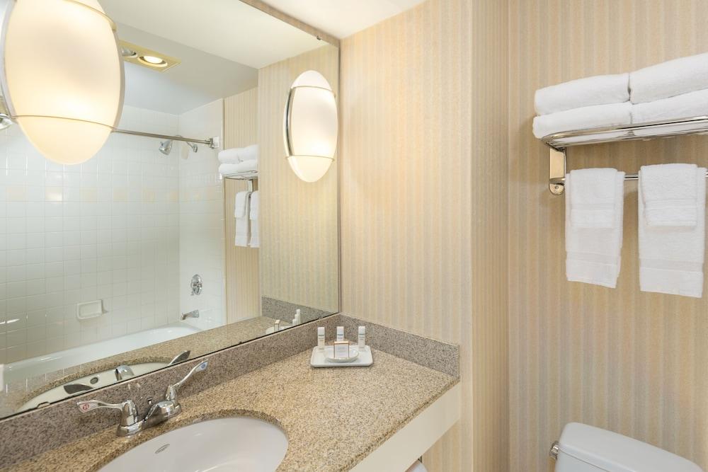 The Inn at Virginia Tech and Skelton Conference Center photo 18