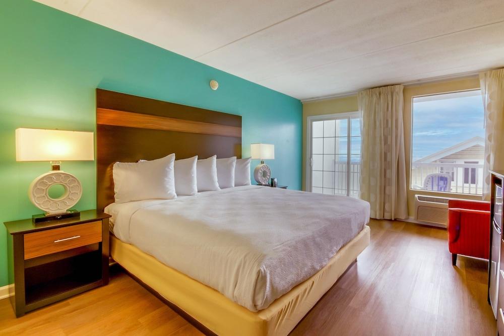 Casablanca Oceanside Inn photo 12