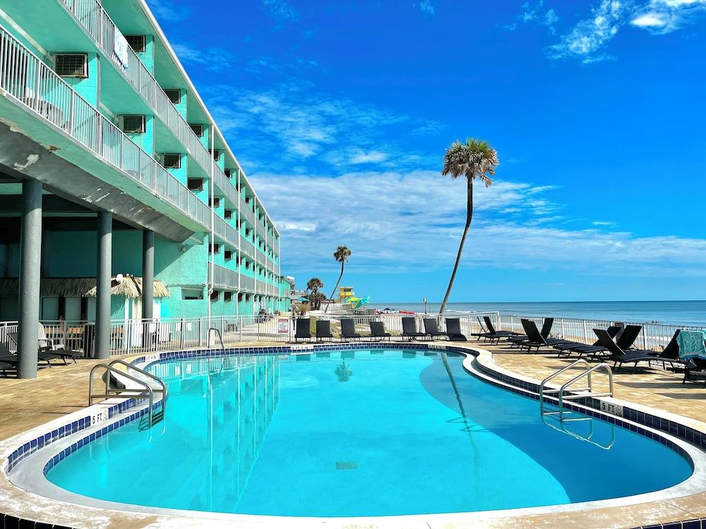 Makai Beach Lodge photo 11