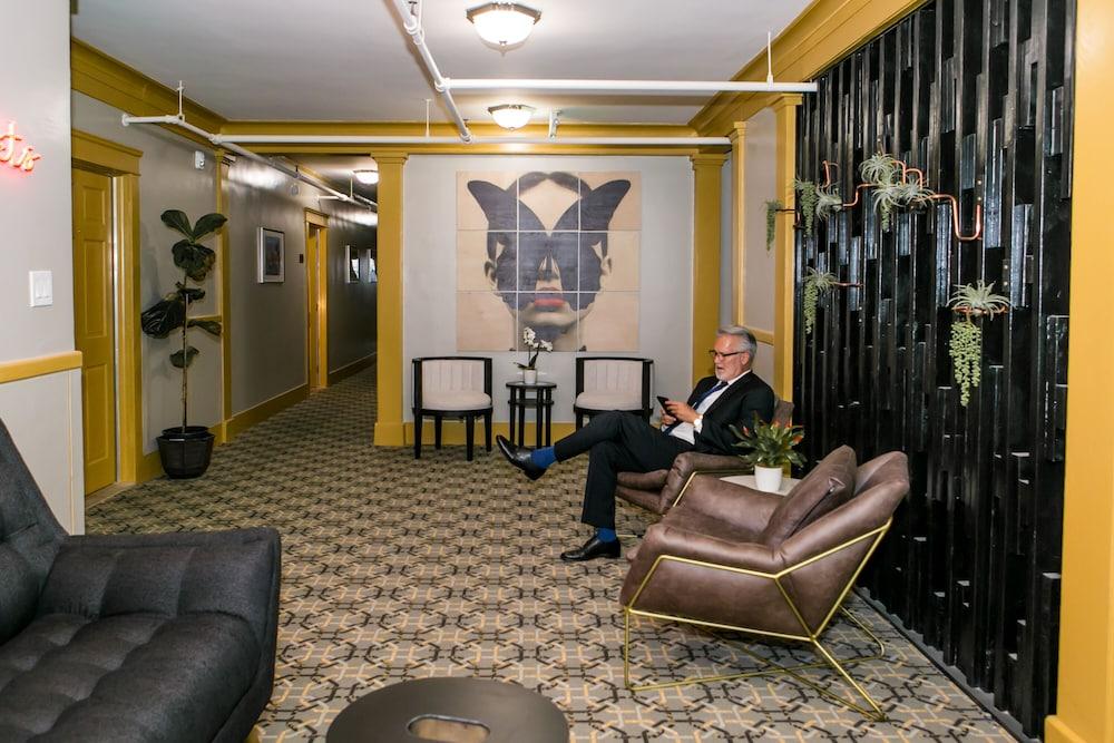 Hotel Metropolitan photo 2