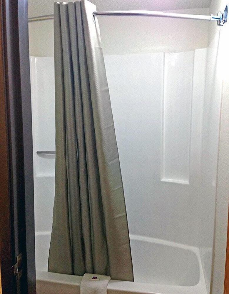 Motel 6 Omaha, NE photo 25