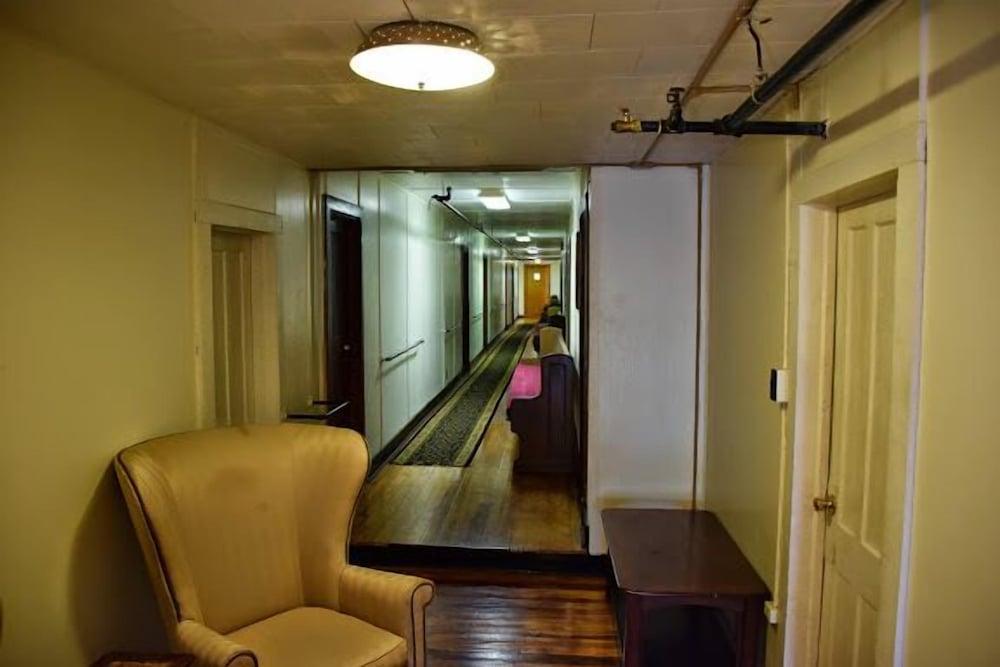 The Baseball Hotel photo 97