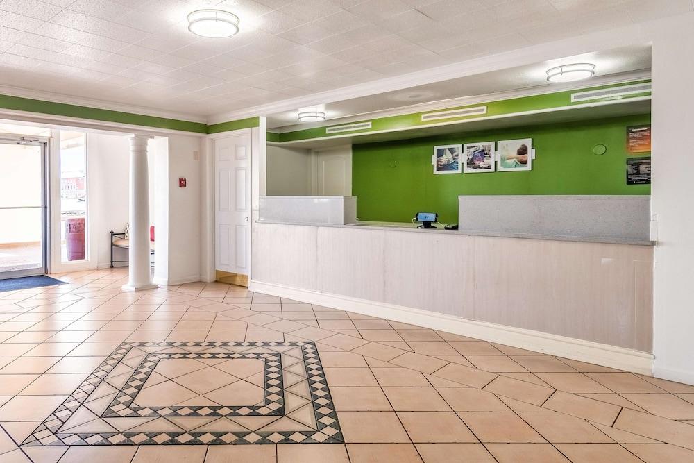 Studio 6 Fort Worth, TX - West Medical Center photo 15