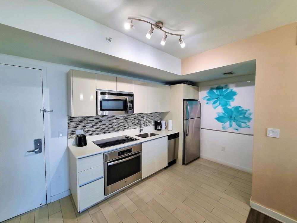 BW Luxury Suites photo 11