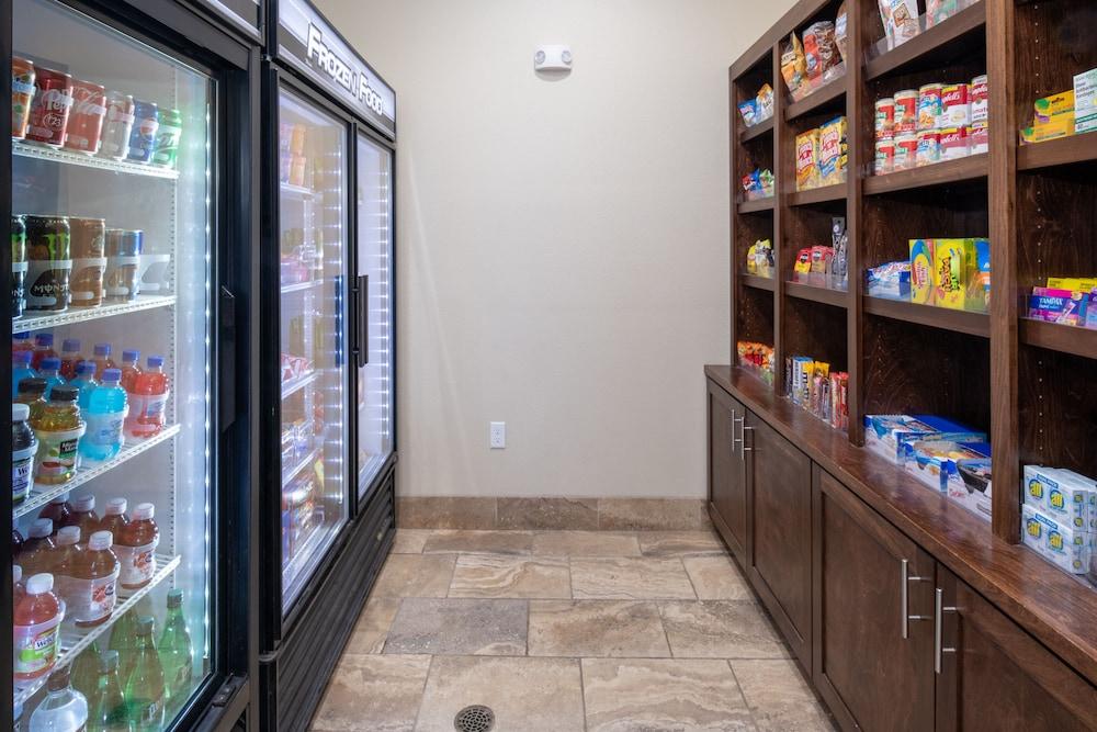 Home Away Suites photo 40