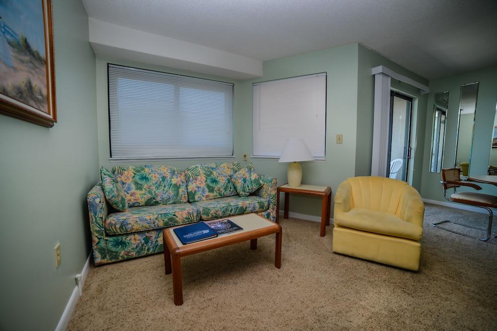 Myrtle Beach Resort by Beach Vacations photo 53