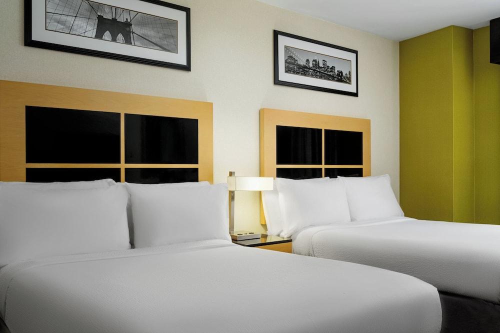 Holiday Inn Express New York City- Wall Street by IHG photo 9