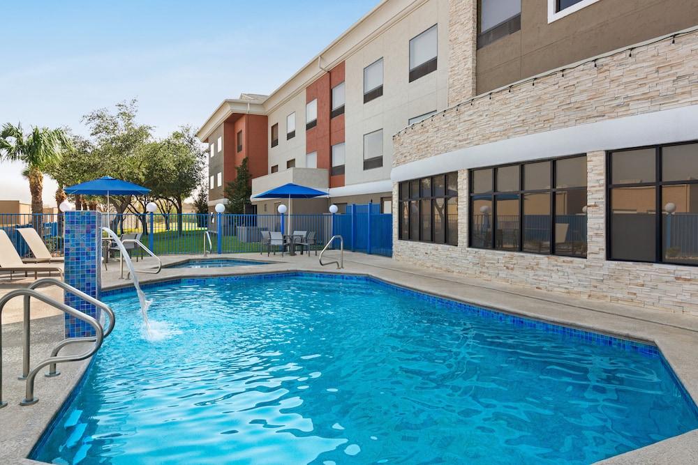 Holiday Inn Express Hotel & Suites Mission-McAllen Area by IHG photo 32