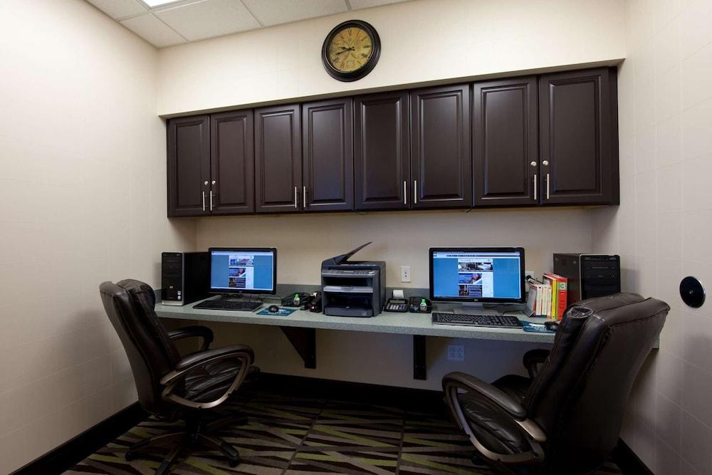 Homewood Suites by Hilton St Louis - Galleria photo 46