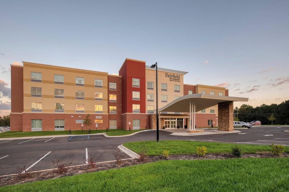 Fairfield Inn & Suites by Marriott Charlotte Belmont photo 42