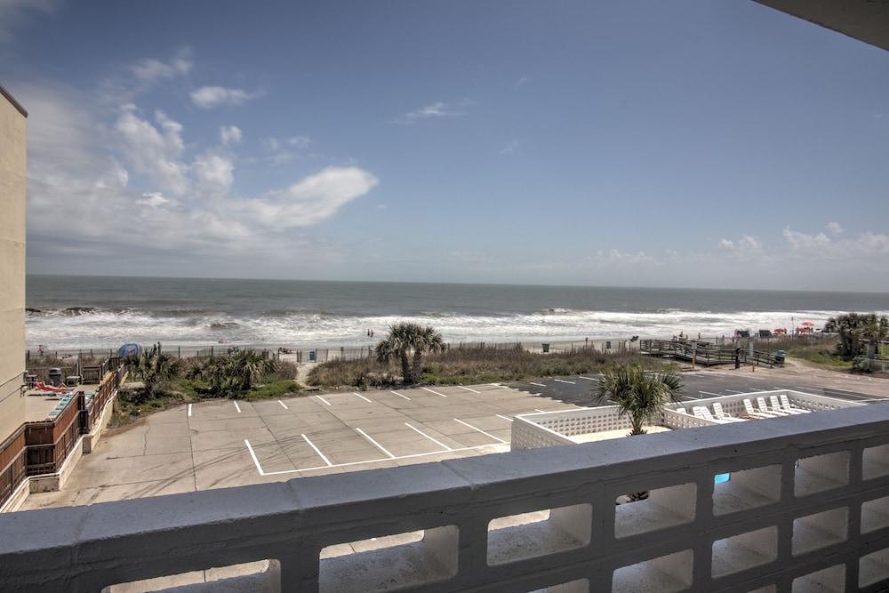 Twilight Surf Hotel Ocean Front photo 22